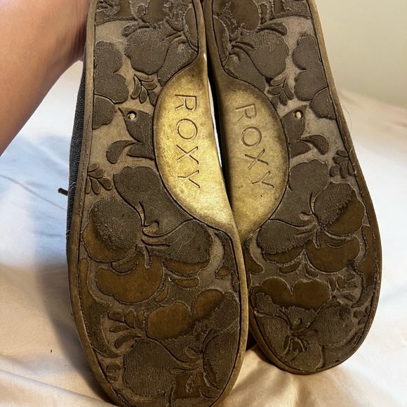 Roxy slip ons. - Picture 5 of 5